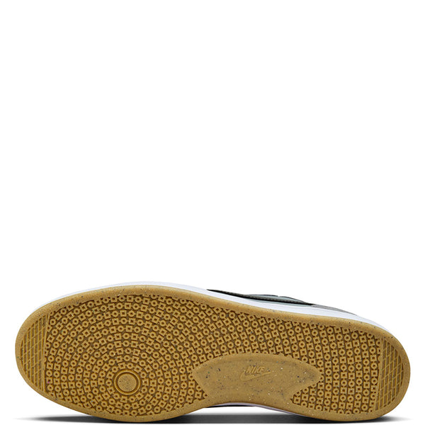 Nike Men's SB FC Classic Skate Shoes