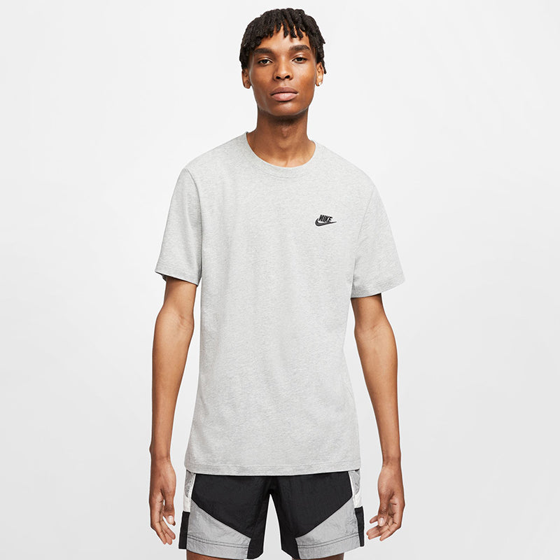 Nike Men's Sportswear Club T-Shirt