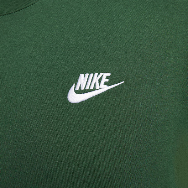 Nike Men's Sportswear Club T-Shirt