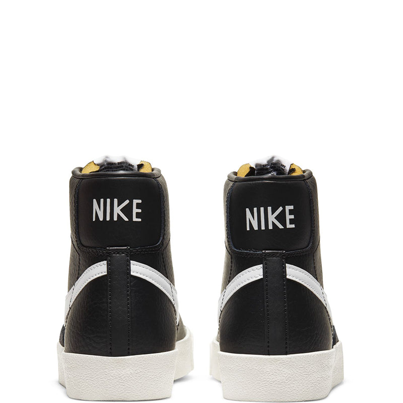 Nike Men's Blazer Mid '77 Vintage
