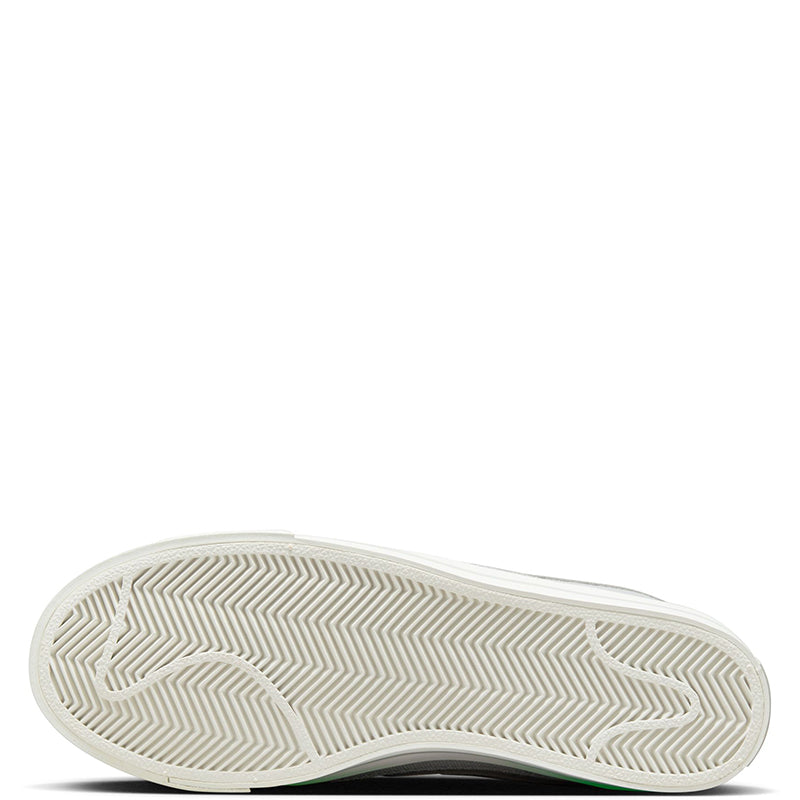 Nike Women's Court Legacy Canvas Shoes