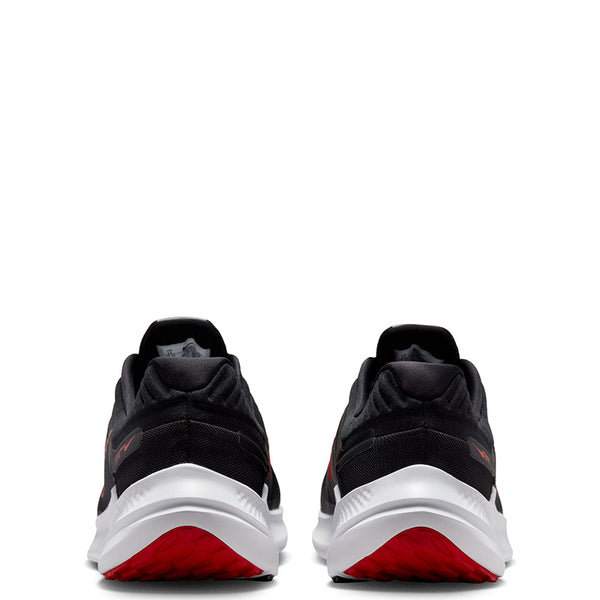 Nike Men's Quest 5
