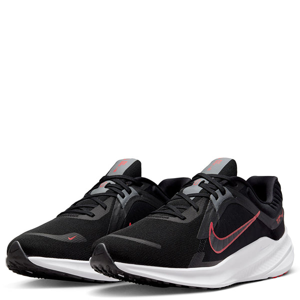 Nike Men's Quest 5