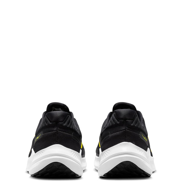 Nike Men's Quest 5