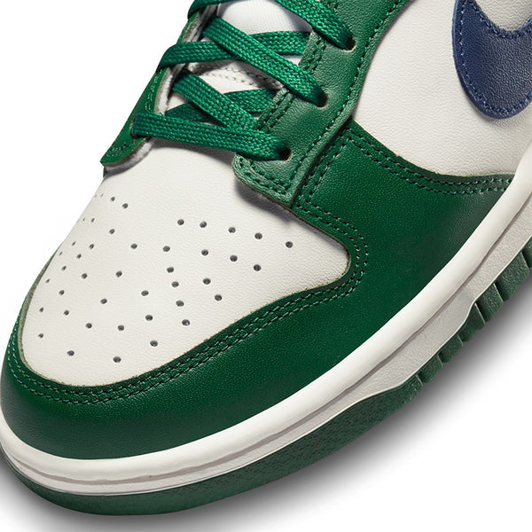 Nike Women's Dunk Low