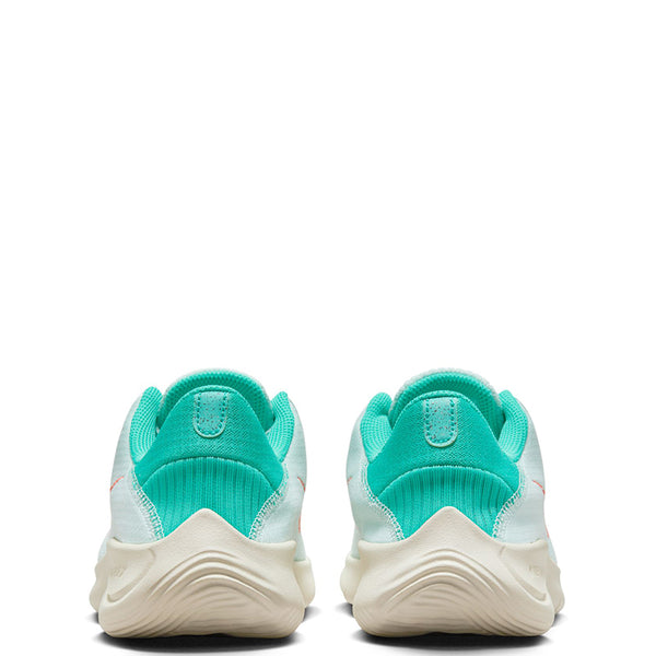 Nike Women's Experience Run 11