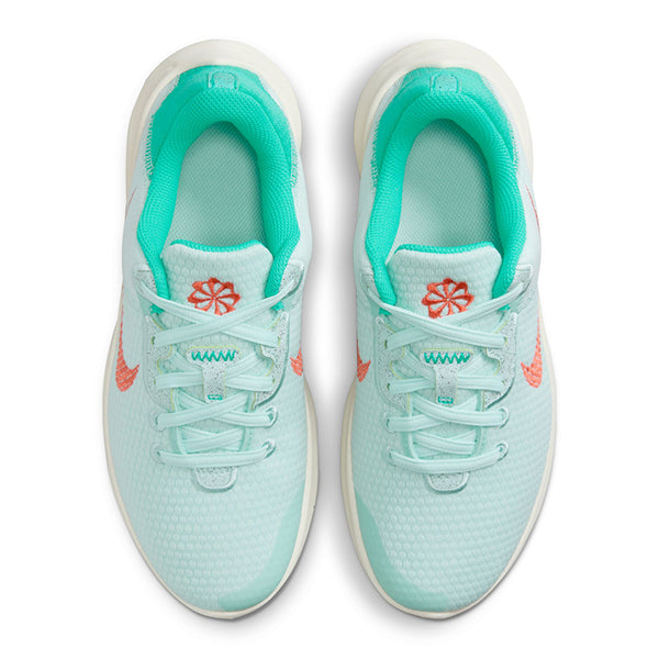 Nike Women's Experience Run 11