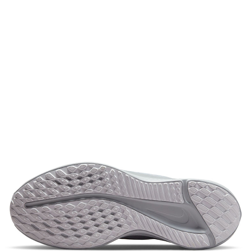 Nike Women's Quest 5