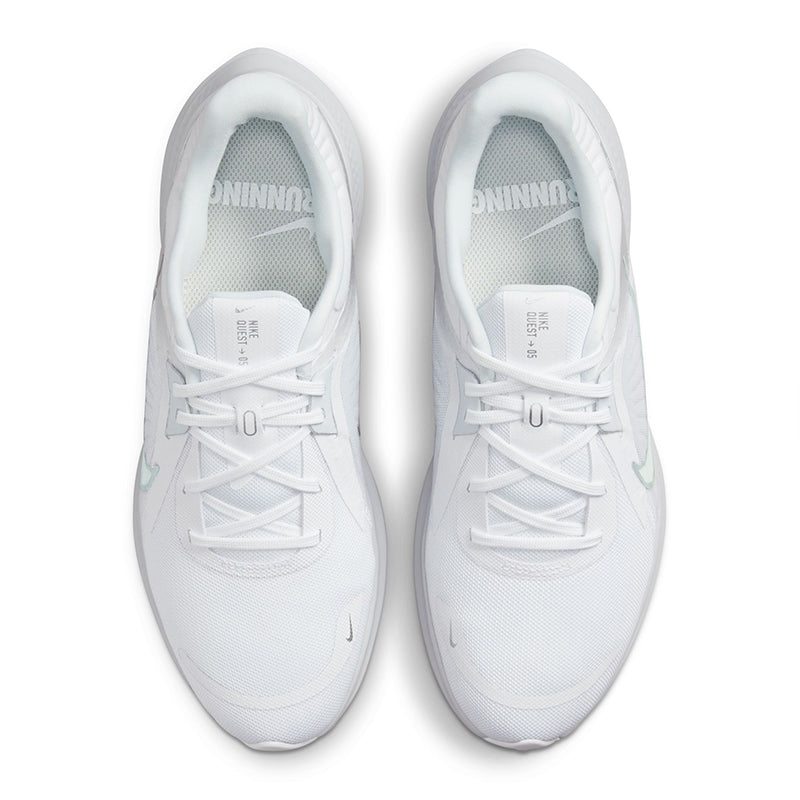 Nike Women's Quest 5