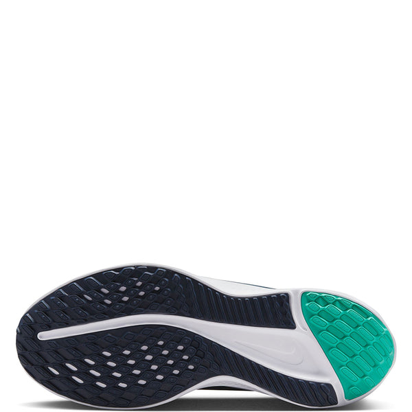 Nike Women's Quest 5