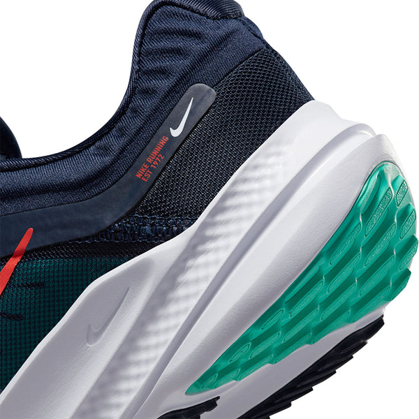 Nike Women's Quest 5