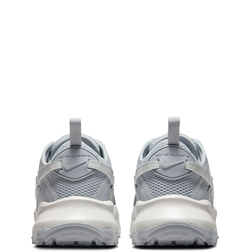 Nike Women's TC 7900