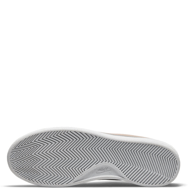 Nike Women's Court Royale 2