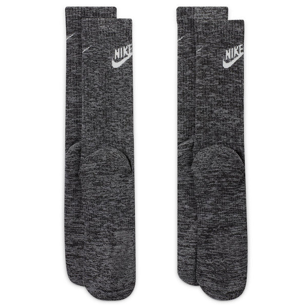 Nike Unisex Everyday Cushioned Crew Socks