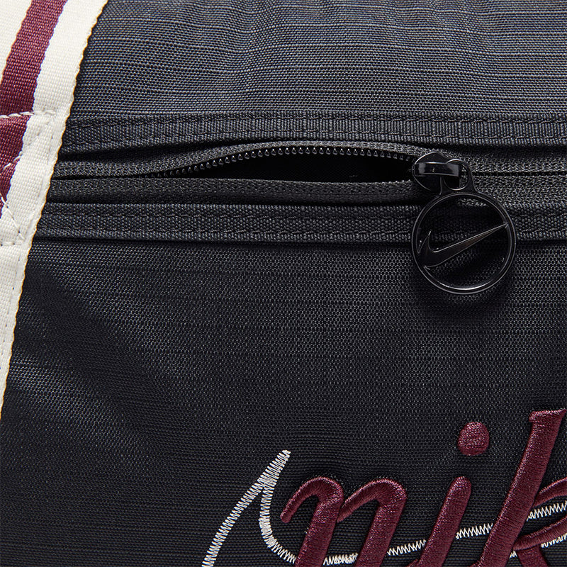 Nike Women's Gym Club Training Bag (24L)