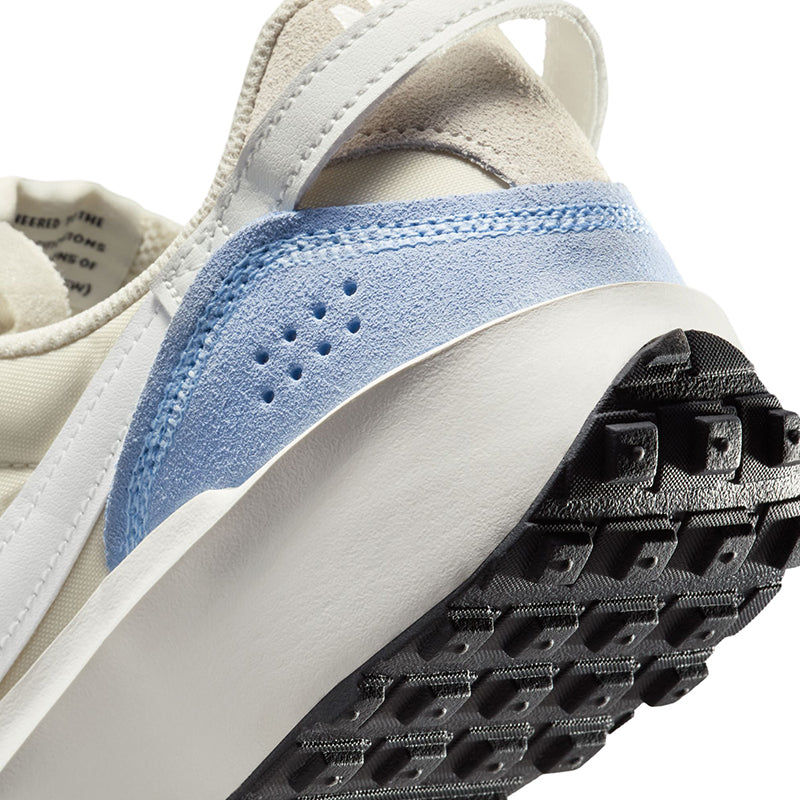 Nike Women's Waffle Debut