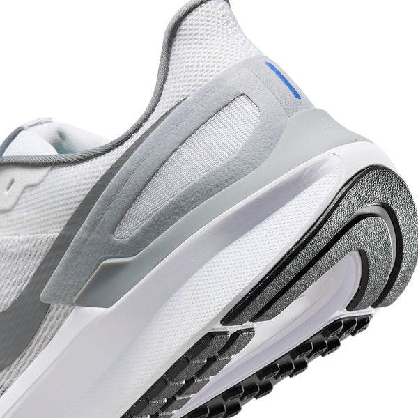 Nike Men's Structure 25