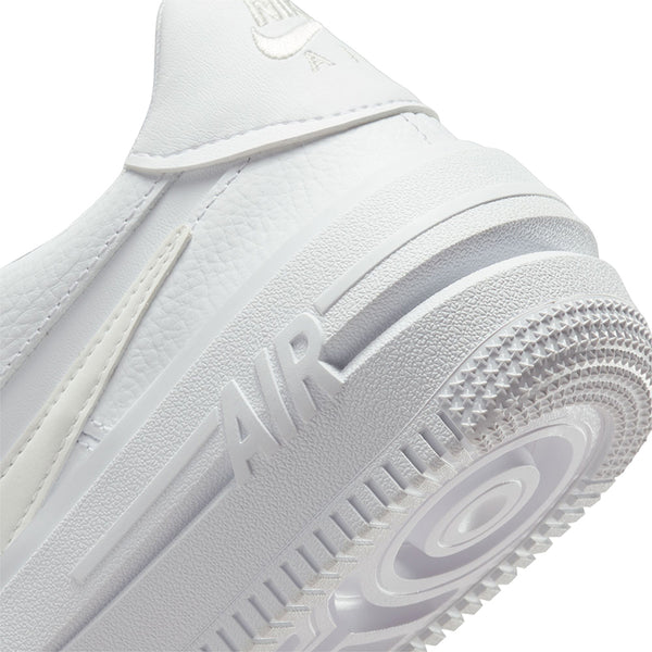 Nike Women's Air Force 1 PLT.AF.ORM