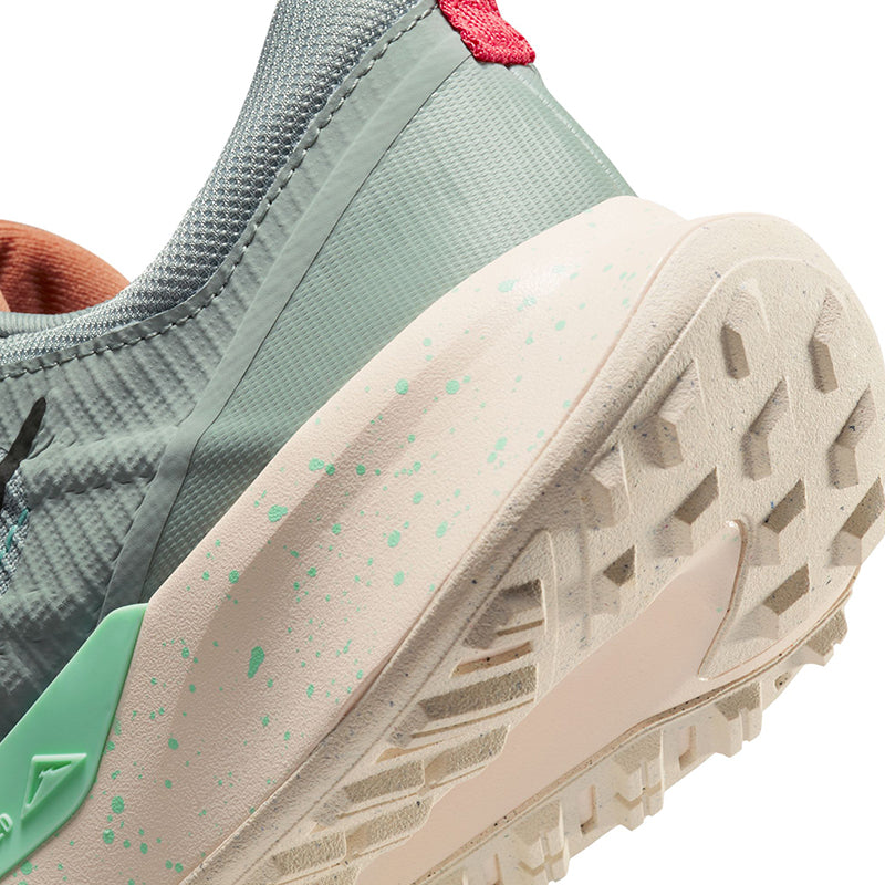Nike Women's Juniper Trail 2 Next Nature