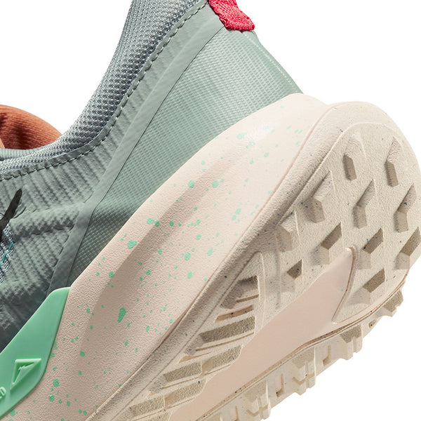 Nike Women's Juniper Trail 2 Next Nature