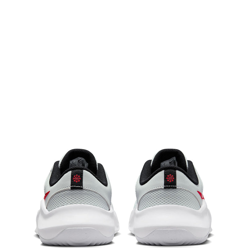 Nike Men's Legend Essential 3 Next Nature Workout Shoes