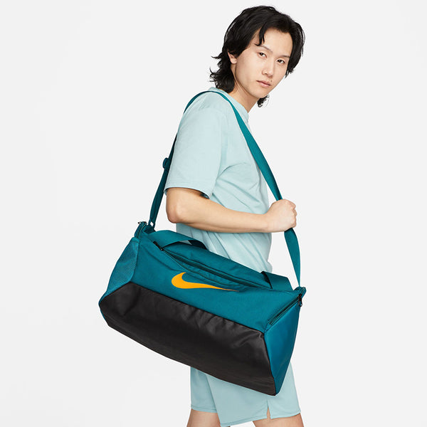 Nike Unisex Brasilia Training Duffel Bag (Small, 41L)