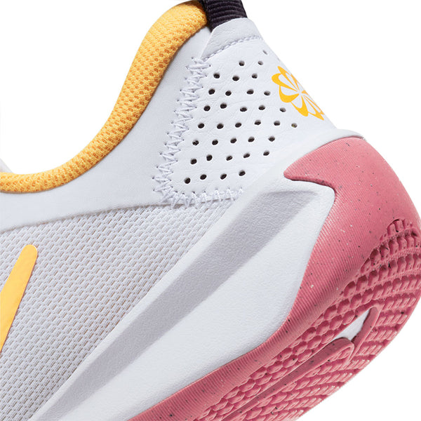 Nike Kid's Omni Multi-Court Indoor Court Shoes (Big Kid's)