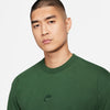 Nike Men's Sportswear Premium Essentials Long-Sleeve T-Shirt
