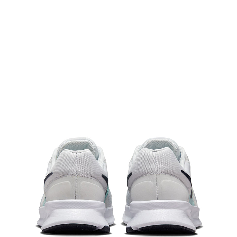Nike Women's Run Swift 3