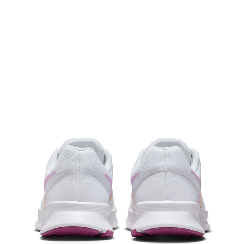 Nike Women's Run Swift 3