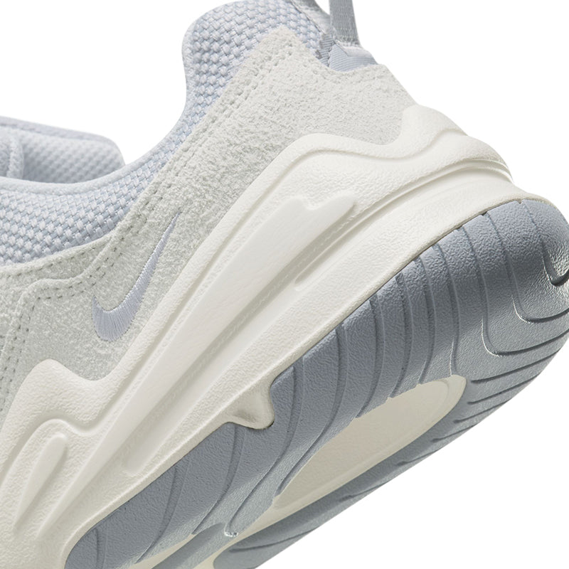 Nike Women's Tech Hera