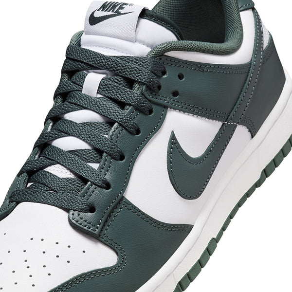Nike Men's Dunk Low Retro