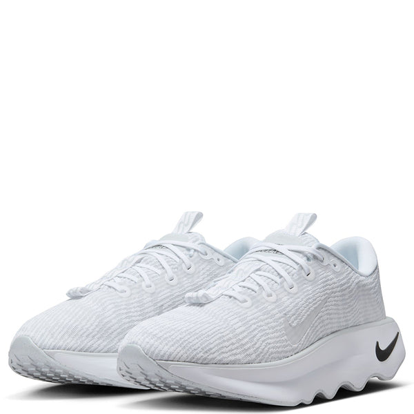 Nike Men's Motiva Walking Shoes