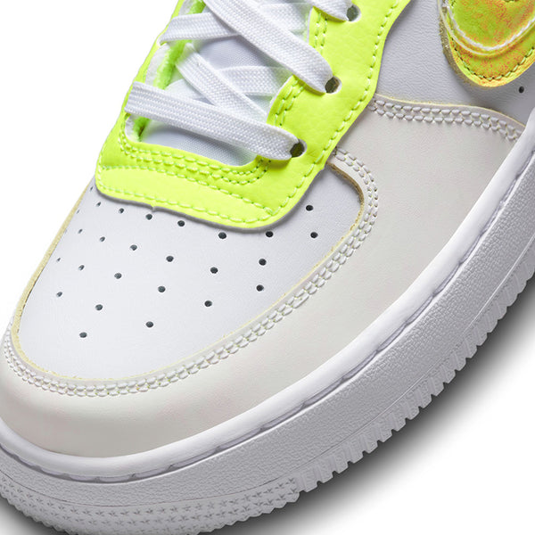 Nike Girl's Air Force 1 LV8 (Big Kid's)