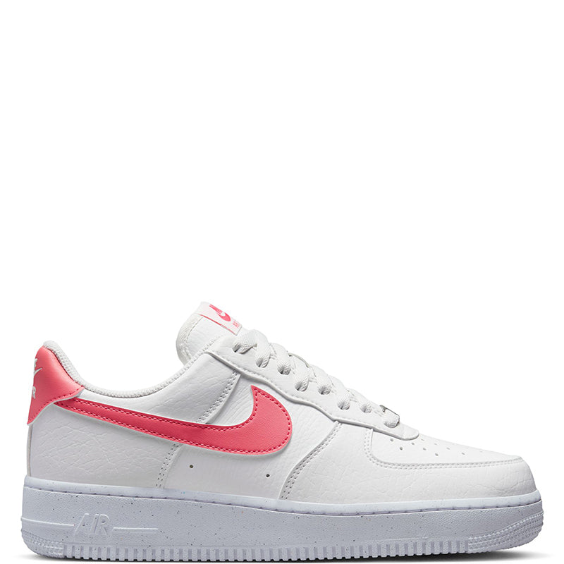 Nike Women's Air Force 1 '07 SE