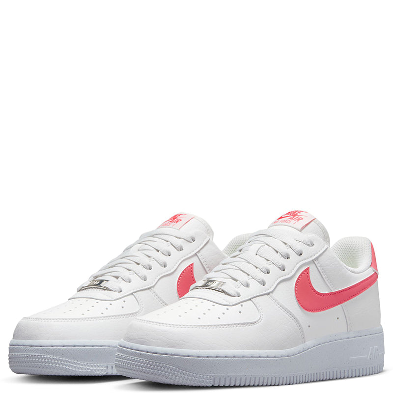 Nike Women's Air Force 1 '07 SE