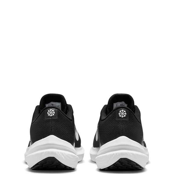Nike Men's Winflo 10