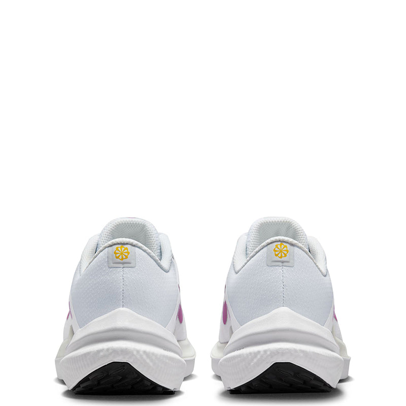 Nike Women's Winflo 10