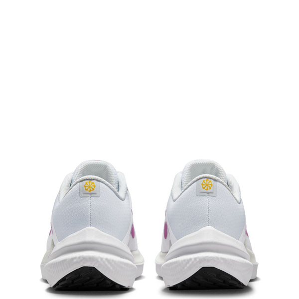 Nike Women's Winflo 10