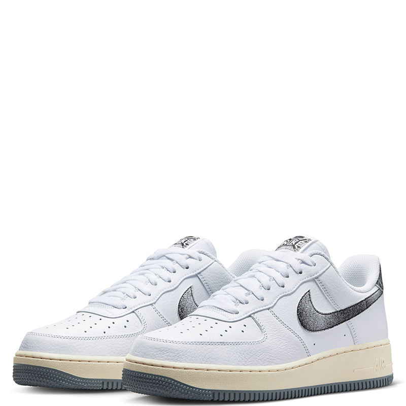 Nike Men's Air Force 1 '07 LX