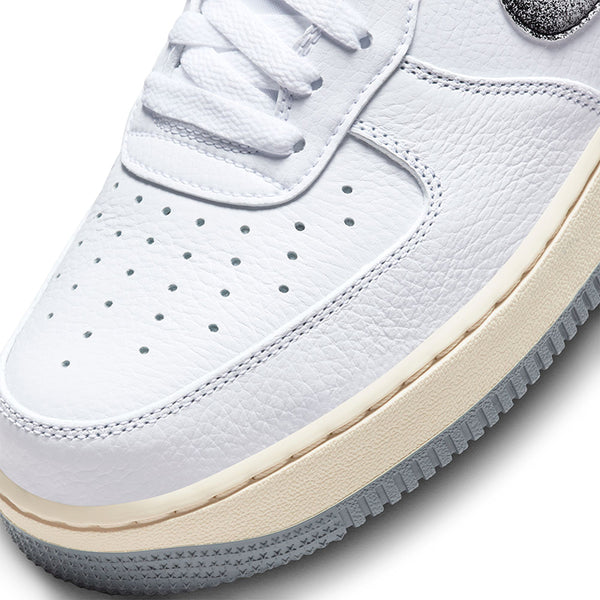 Nike Men's Air Force 1 '07 LX