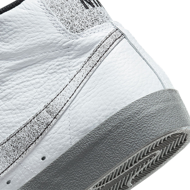 Nike Men's Blazer Mid '77