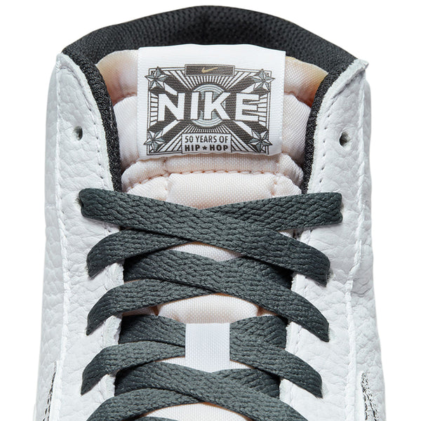 Nike Men's Blazer Mid '77