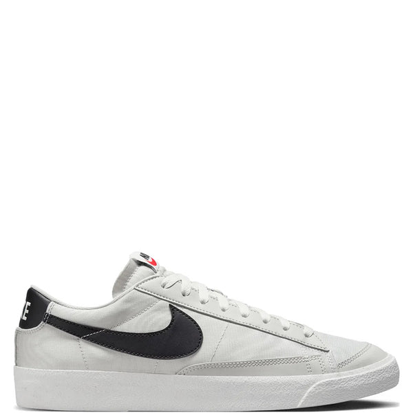 Nike Men's Blazer Low '77 SE