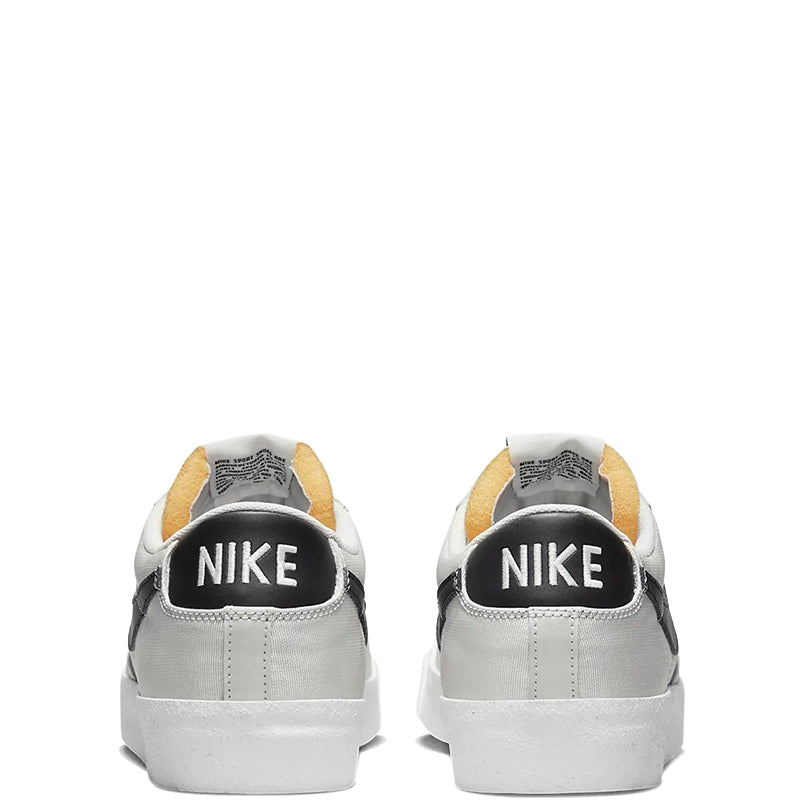 Nike Men's Blazer Low '77 SE
