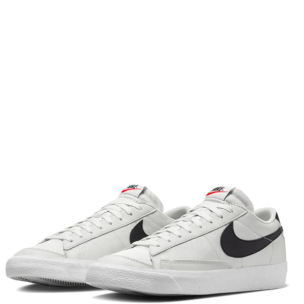 Nike Men's Blazer Low '77 SE