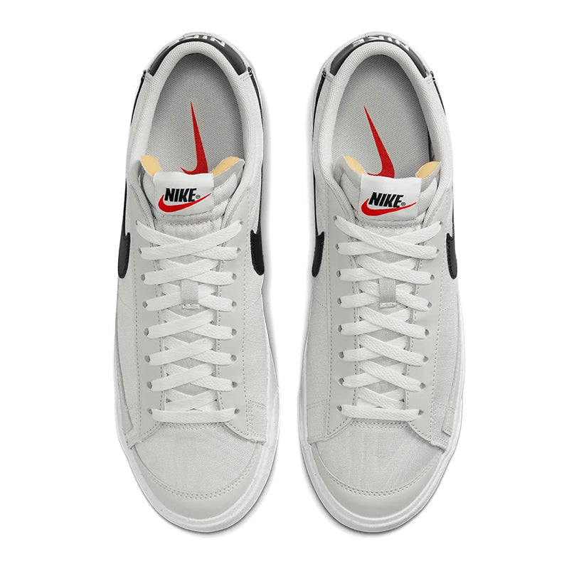 Nike Men's Blazer Low '77 SE