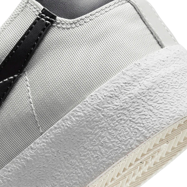 Nike Men's Blazer Low '77 SE