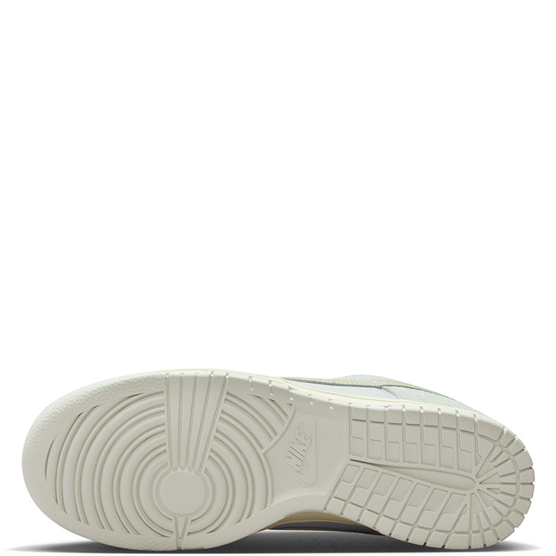 Nike Men's Dunk Low Retro SE