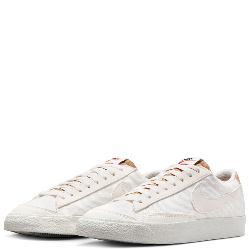 Nike Men's Blazer Low '77 Premium